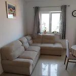 Comfort Apartamento Lumbarda
